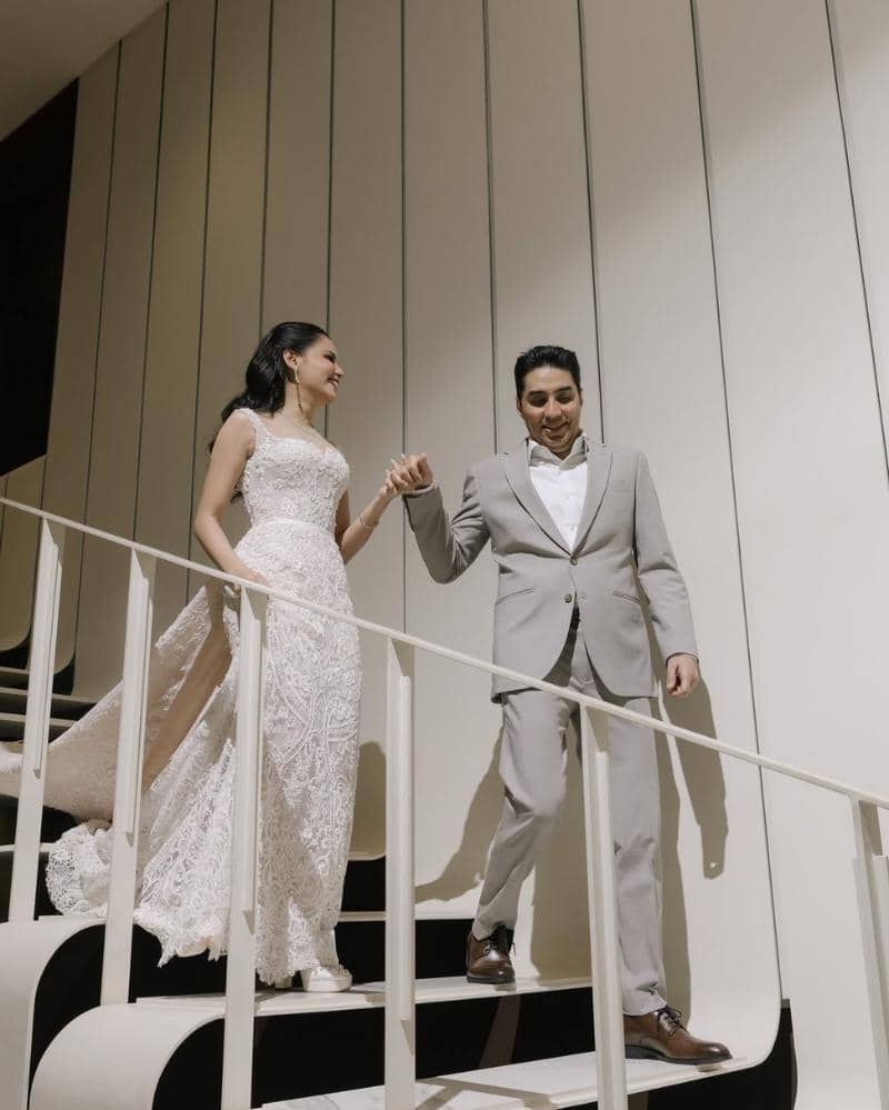 Instagram.com/yunitasiregar